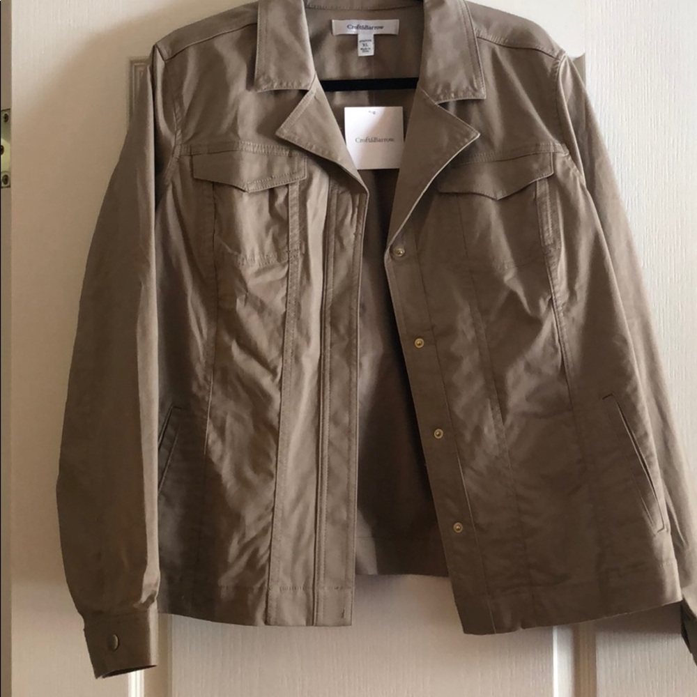 Croft & Barrow khaki jacket. Size XL